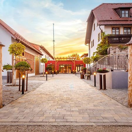 Hotel - Restaurant Eberlwirt Bruckberg Exteriér fotografie