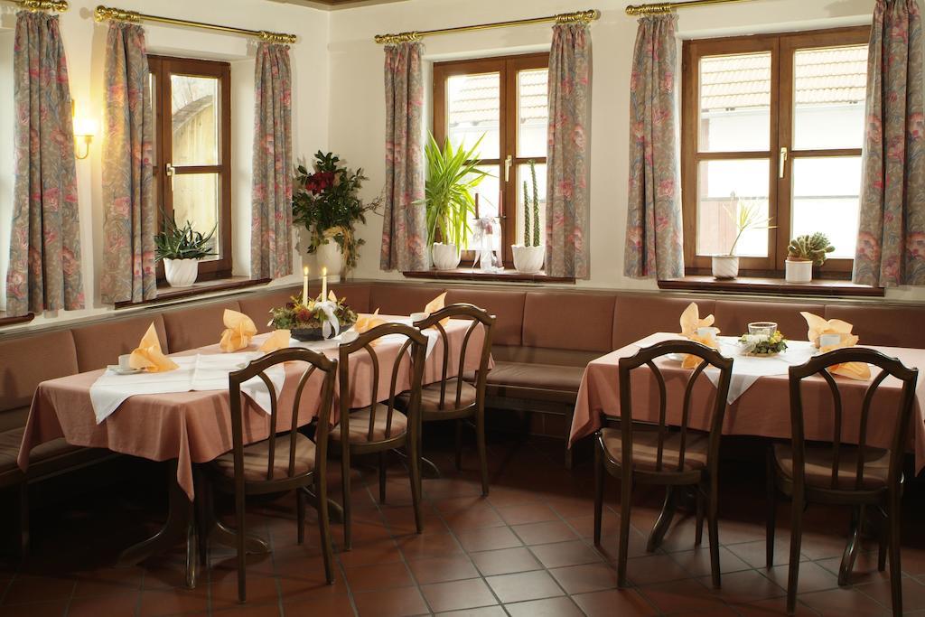 Hotel - Restaurant Eberlwirt Bruckberg Exteriér fotografie